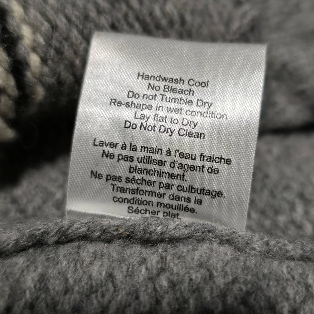 Size Large TNA Cowichan Lambswool Sweater From Aritzia. - Picture 5 of 5